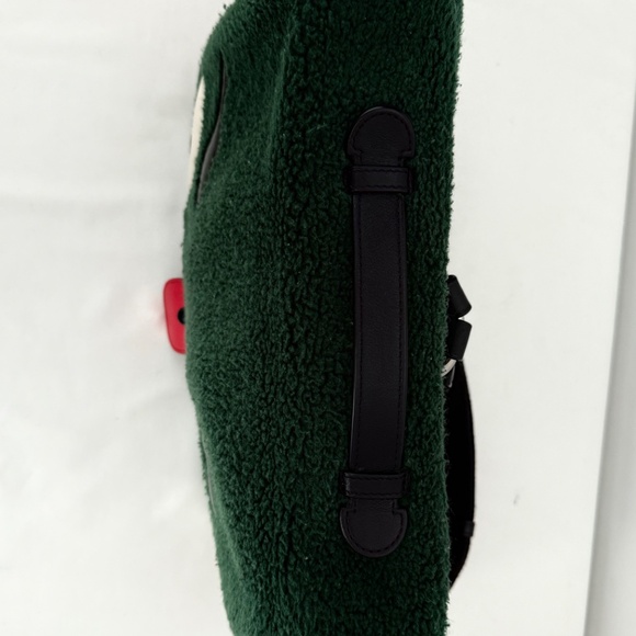 Burberry Children's backpack with a monster. - Picture 5 of 12